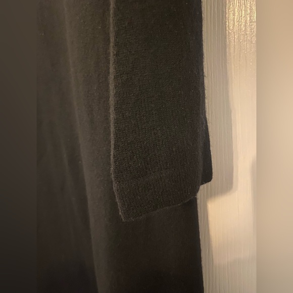 Lord & Taylor Medium Black Turtleneck Cashmere Dress Minimalist Neutral Office - Picture 8 of 13